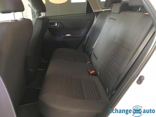 Toyota Auris 2 WAGON 1.8 VVT-I 99CH