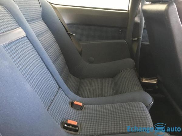 BMW M6 Coupé (E24) 635 CSI 3.5i 220cv