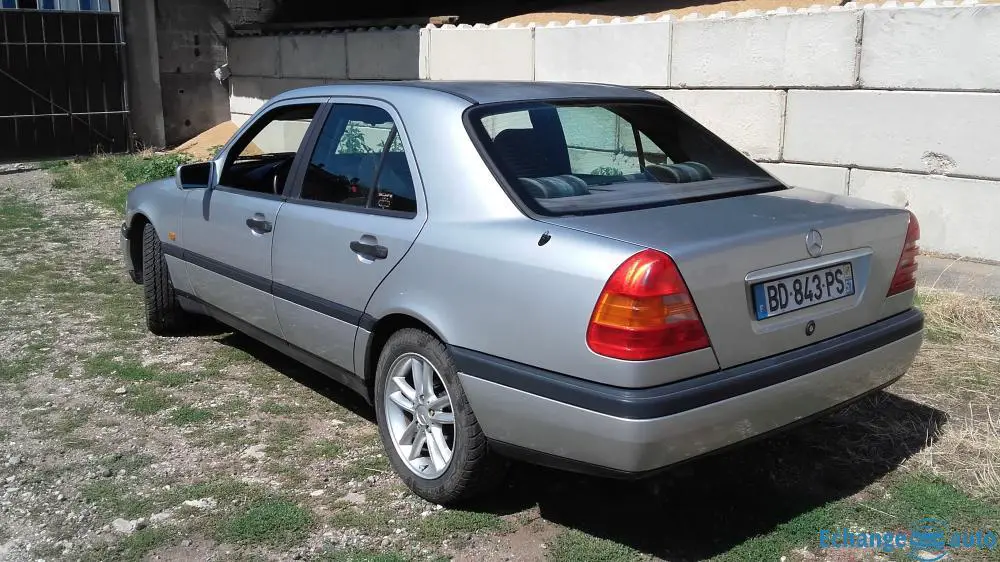 Mercedes C180 W202
