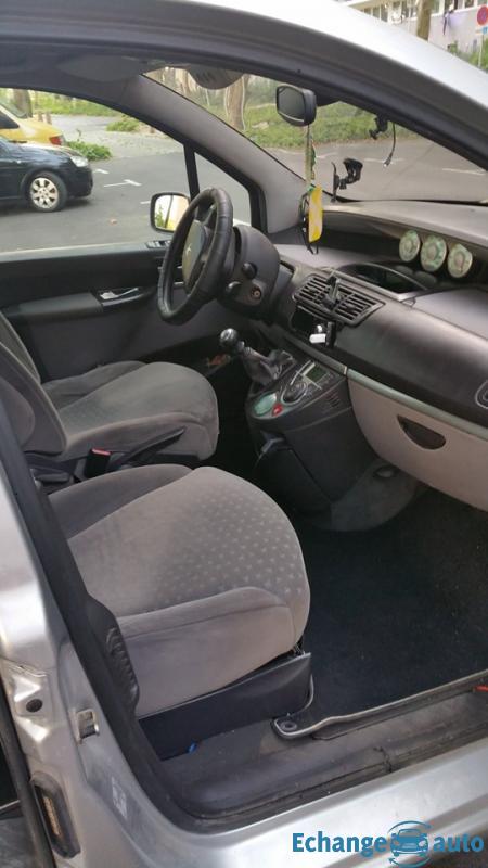 peugeot 807 HDI 2.L 128 CV