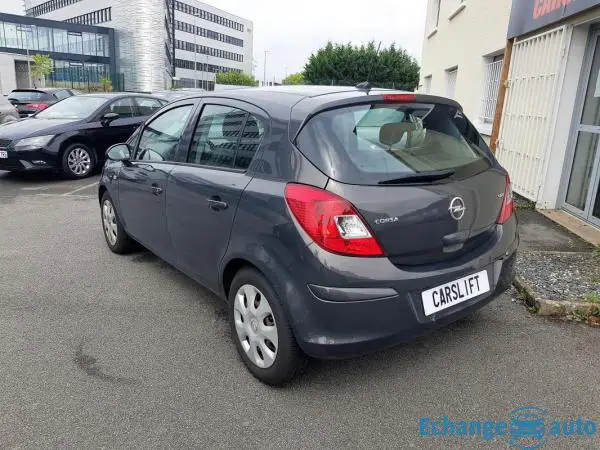 Opel Corsa 1.3 TDCI 75CV GRAPHITE