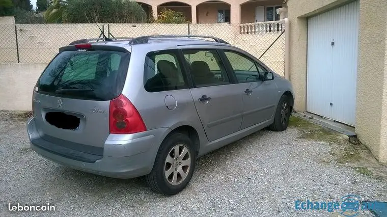 Échange avec utilitaire 3 PLACES