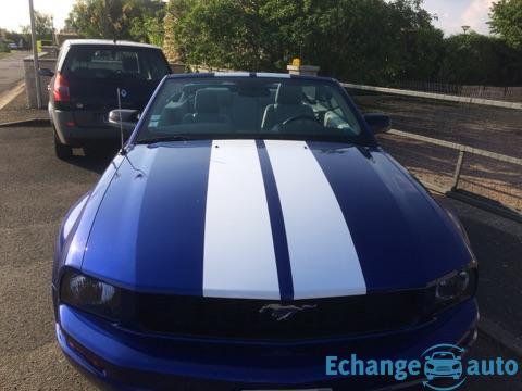 Ford mustang cabriolet
