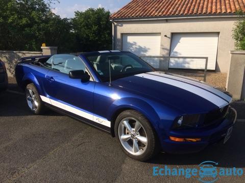 Ford mustang cabriolet