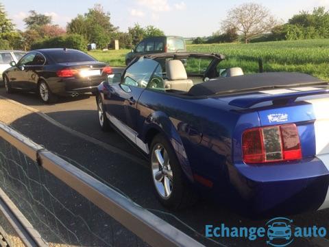 Ford mustang cabriolet