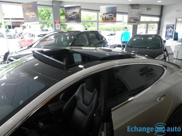 Tesla Model S P85D 700 CH