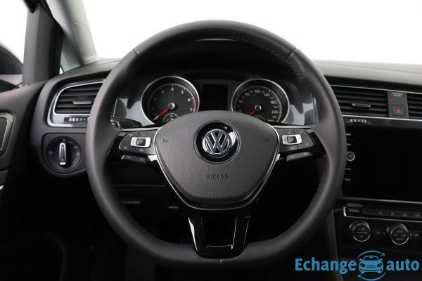 Volkswagen Golf 1.0 TSI 115 BVM6 Confortline