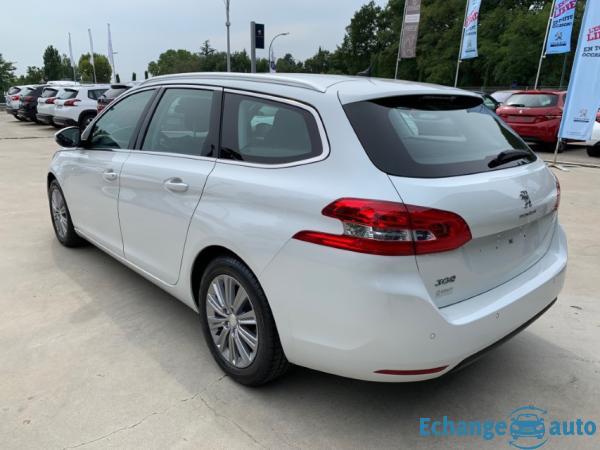 Peugeot 308 II SW 1.2I PURETECH 12V S&S - 130 ALLURE