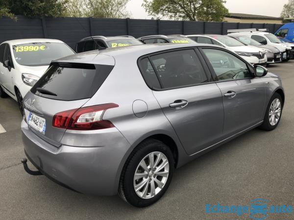 Peugeot 308 1.6 HDI BLUE 120 STYLE