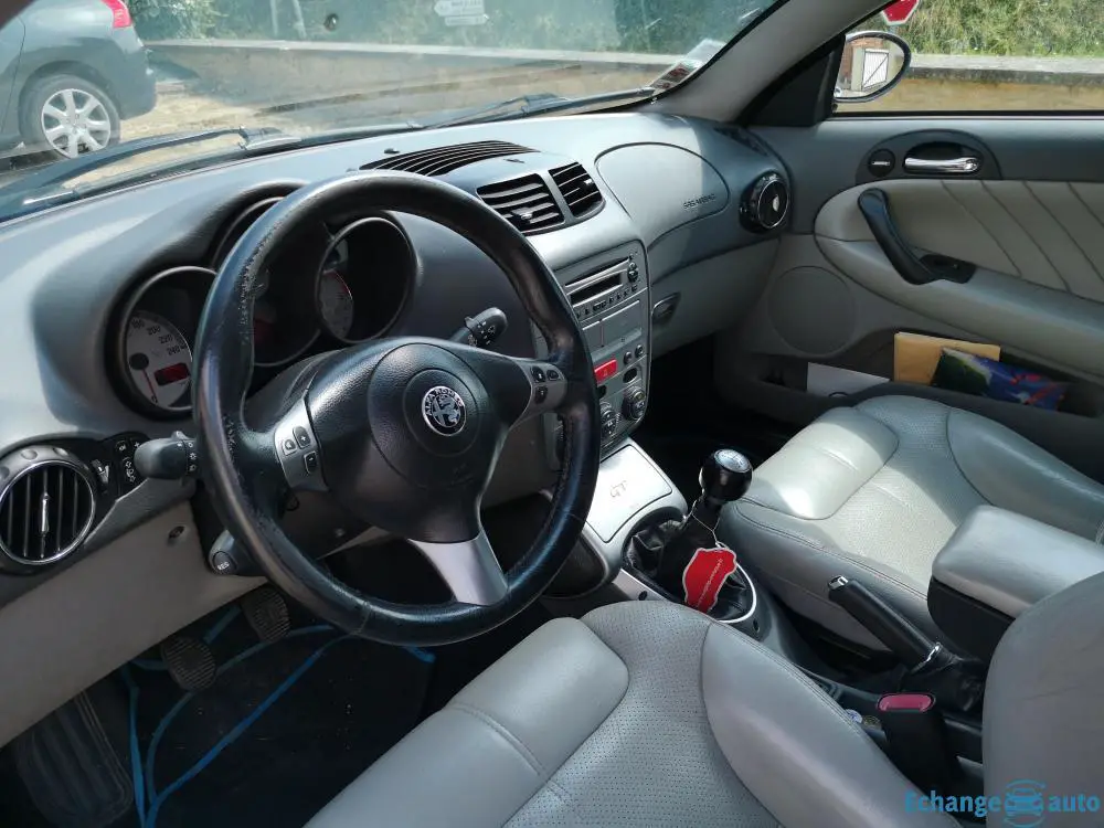 Vend ou échange alfa gt