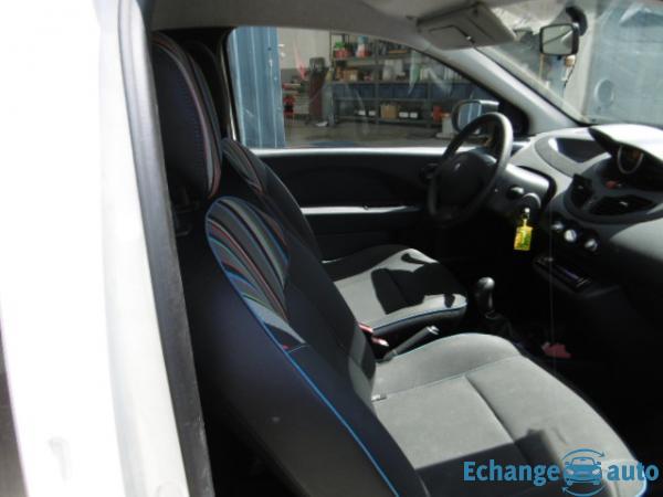 Renault Twingo ph 3 1.5dci 70cv