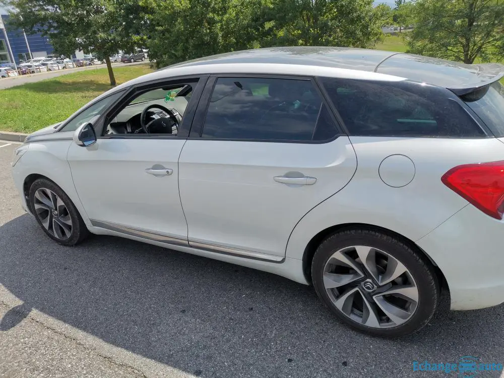 Ds5 sport chic full option 165cv 2l