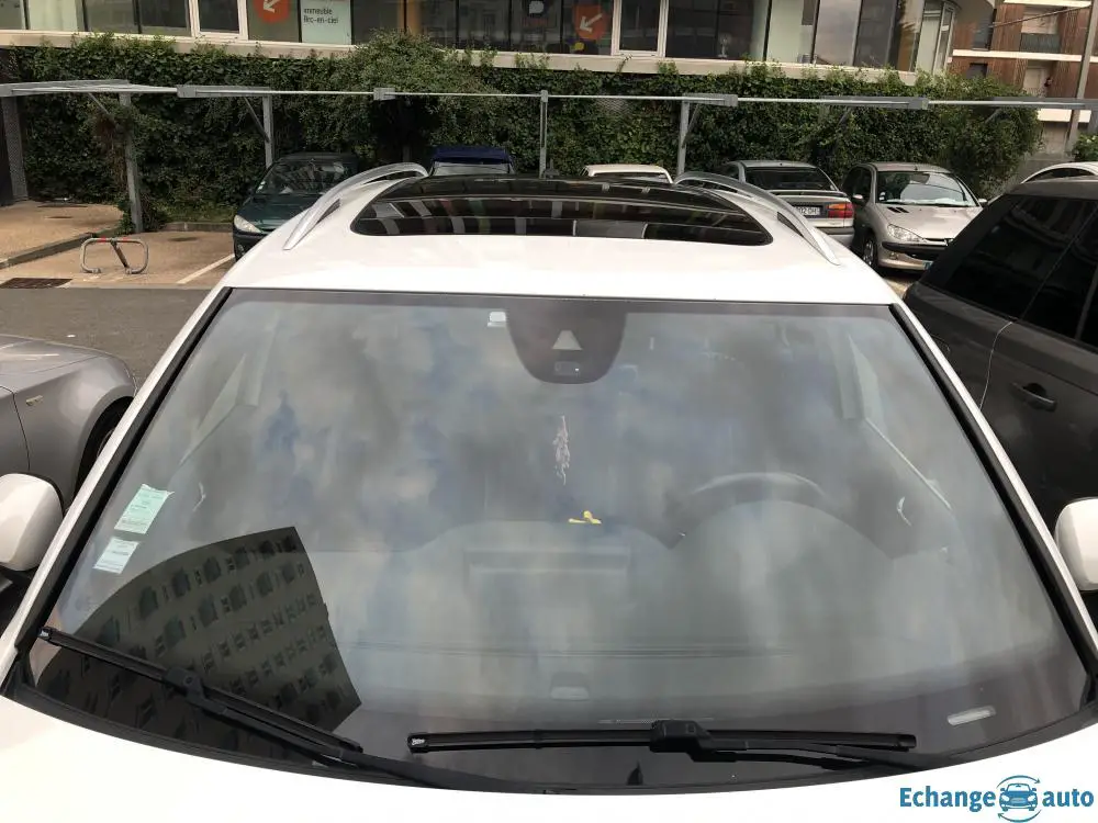 Volkswagen Tiguan R-Line Exclusive