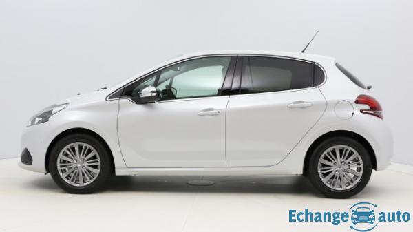 Peugeot 208 5P 1.2 PureTech S&S 82ch Manuelle/5 Allure