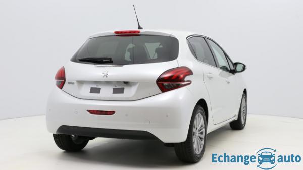 Peugeot 208 5P 1.2 PureTech S&S 82ch Manuelle/5 Allure