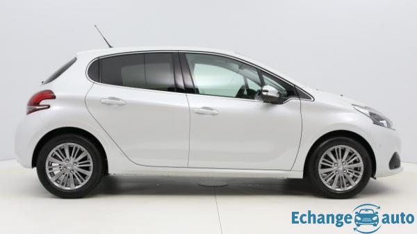 Peugeot 208 5P 1.2 PureTech S&S 82ch Manuelle/5 Allure