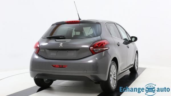 Peugeot 208 5P 1.2 PureTech S&S 82ch Manuelle/5 Allure