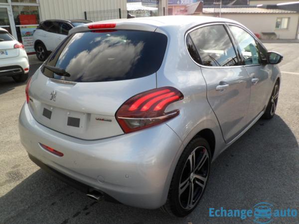 Peugeot 208 1.2 PURETECH 110CH GT LINE S&S EAT6 5CV 5P