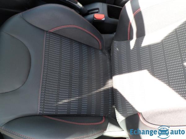 Peugeot 208 1.2 PURETECH 110CH GT LINE S&S EAT6 5CV 5P