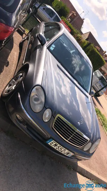 Mercedes e320 7G