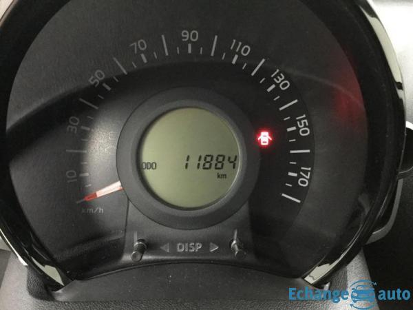 Peugeot 108 VTi 72 Active 5p suréquipée