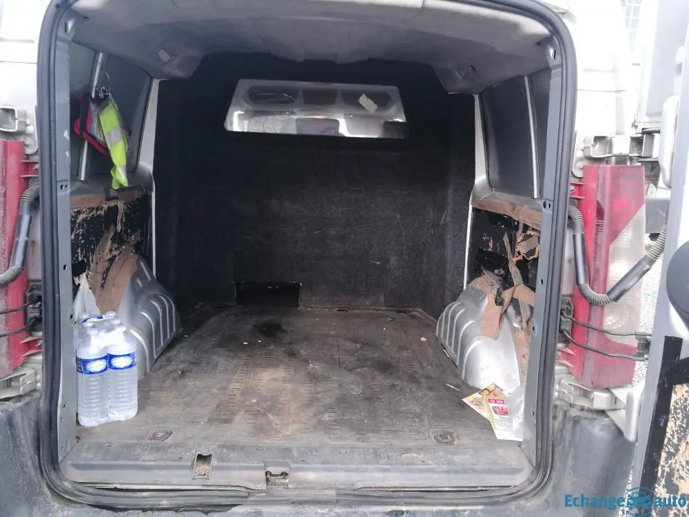 Jumpy cabine approfondie