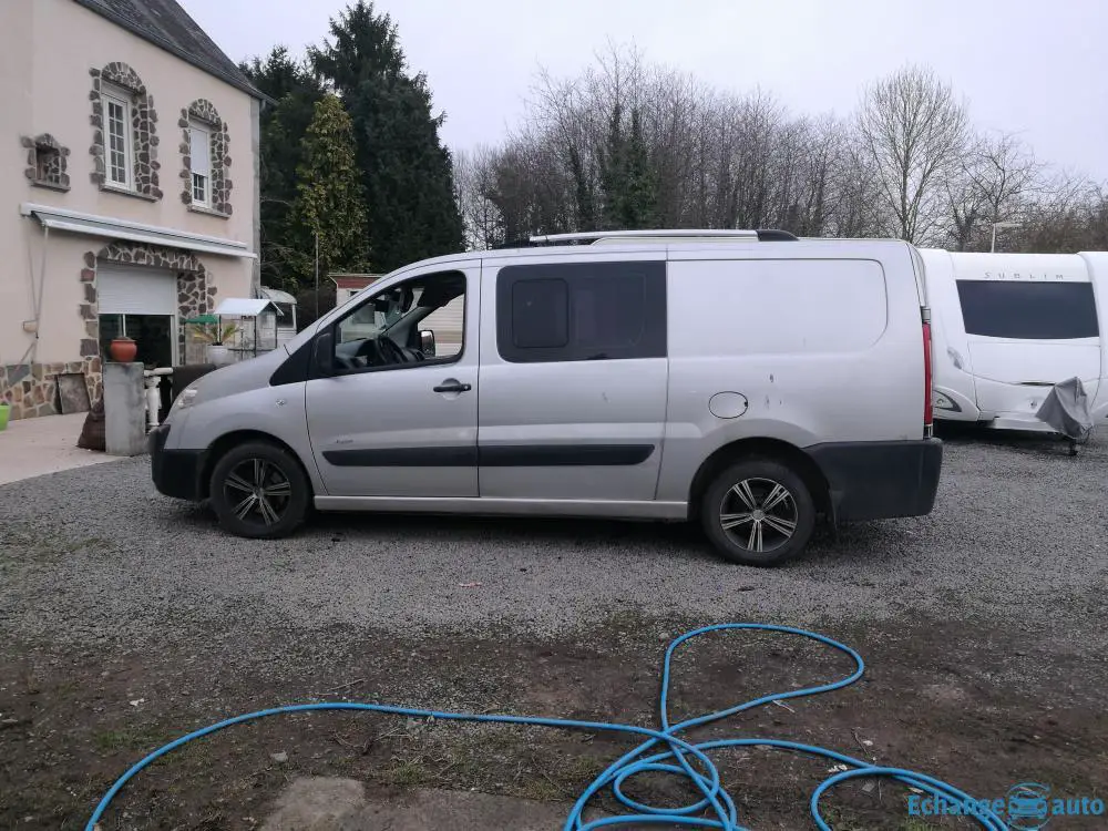 Jumpy cabine approfondie