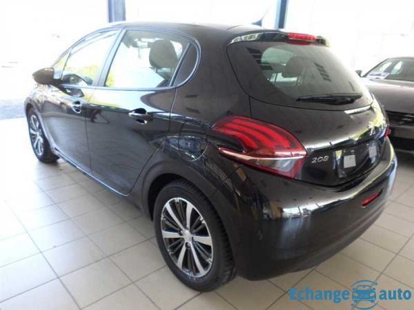 Peugeot 208 Active + 1.2L Puretech 82cv