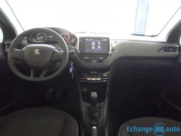 Peugeot 208 Active + 1.2L Puretech 82cv