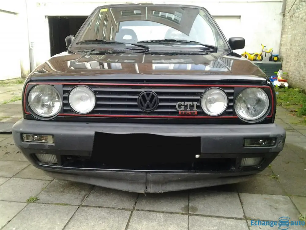 Volkswagen Golf 2 GTI