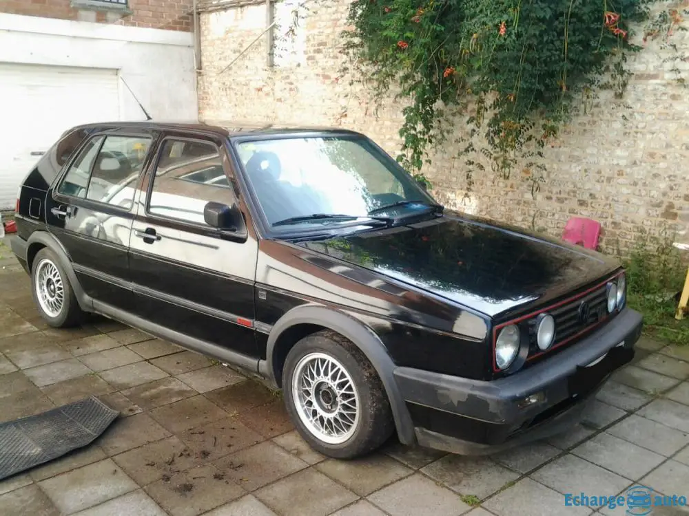 Volkswagen Golf 2 GTI