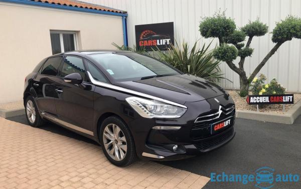 Citroën DS5 1.6L E-HDI 114CV SOCHIC