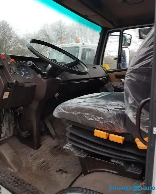 Mercedes 1117 depanneuse rep ech possible