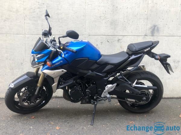 Suzuki GSR 750