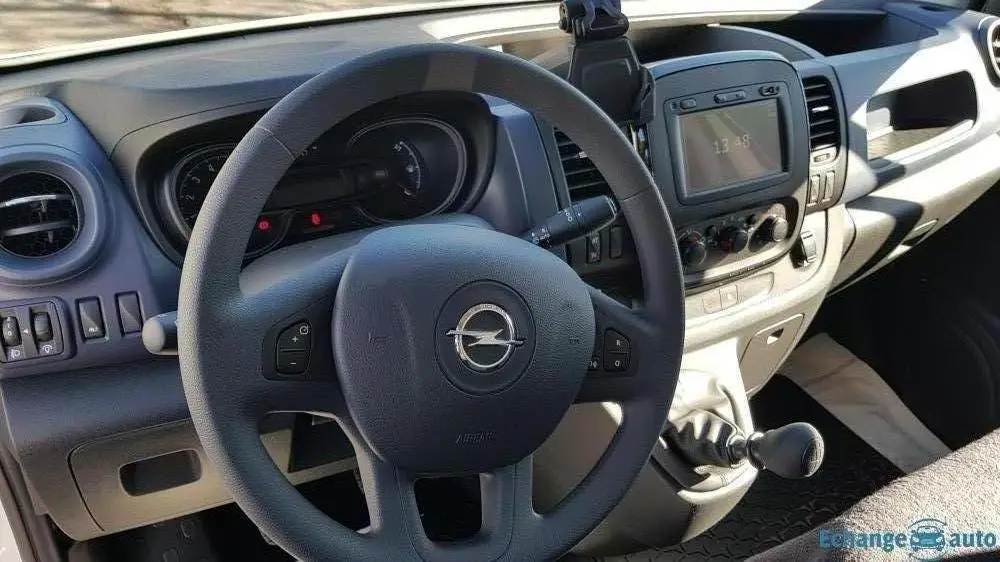 Opel vivaro neuf