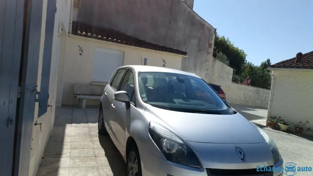 Scenic 3 dynamique 110 CV