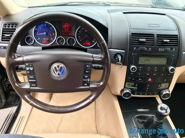 Volkswagen Touareg (2) 2.5 R5 TDI 174 FAP CARAT EDITION BV6